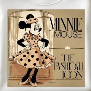 Minnie Mouse Fashion Icon Graphic Tee
